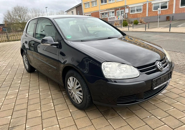 Volkswagen Golf cena 7900 przebieg: 209000, rok produkcji 2005 z Chojna małe 37